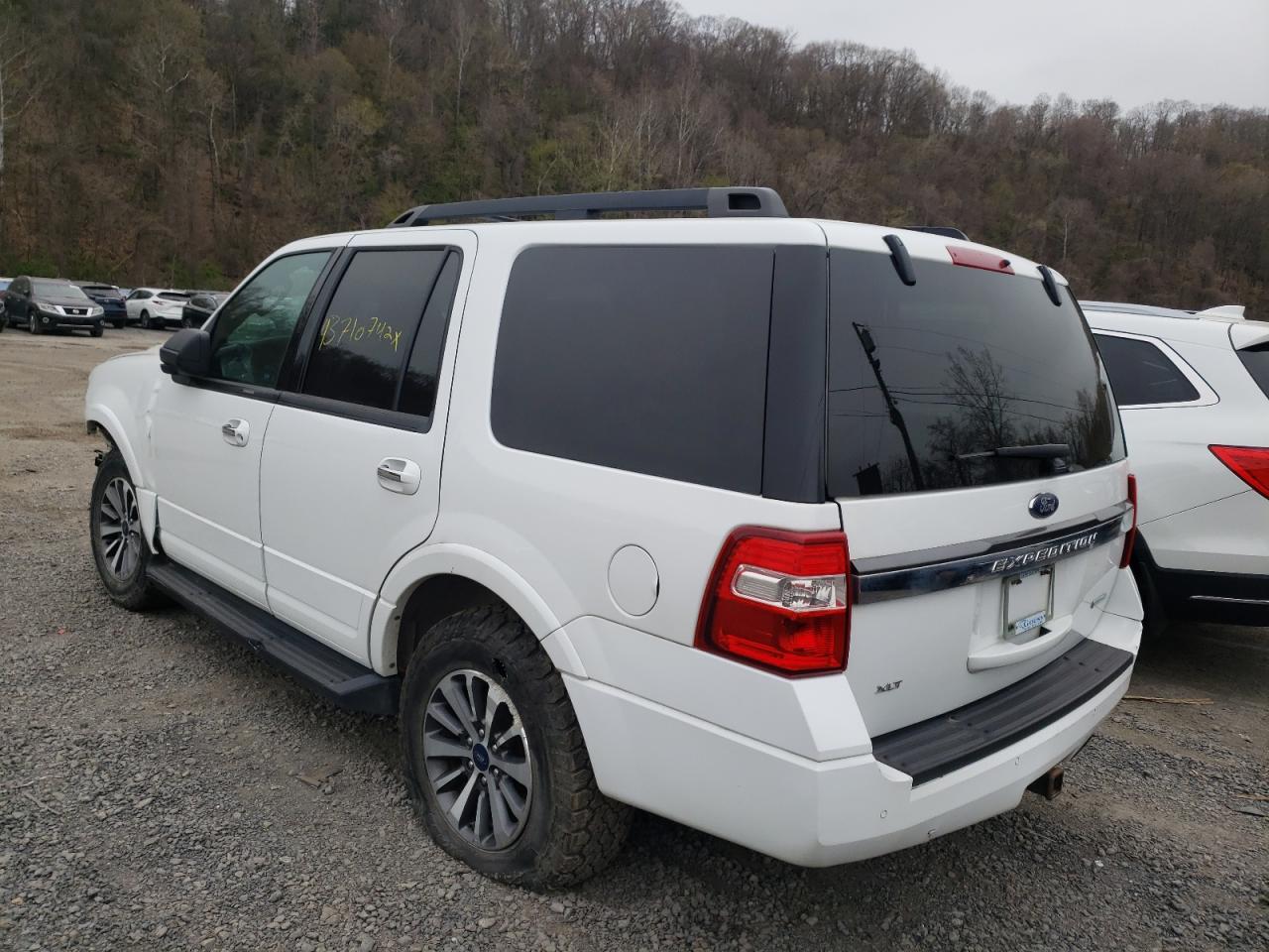 Photo 3 from auction – 2017 FORD EXPEDITION with VIN 1FMJU1JT2HEA15214
