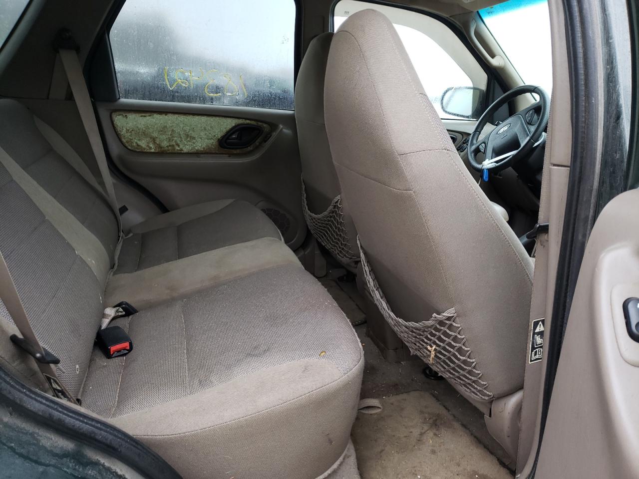 Photo 6 from auction – 2001 FORD ESCAPE XLT with VIN 1FMYU041X1KB82091