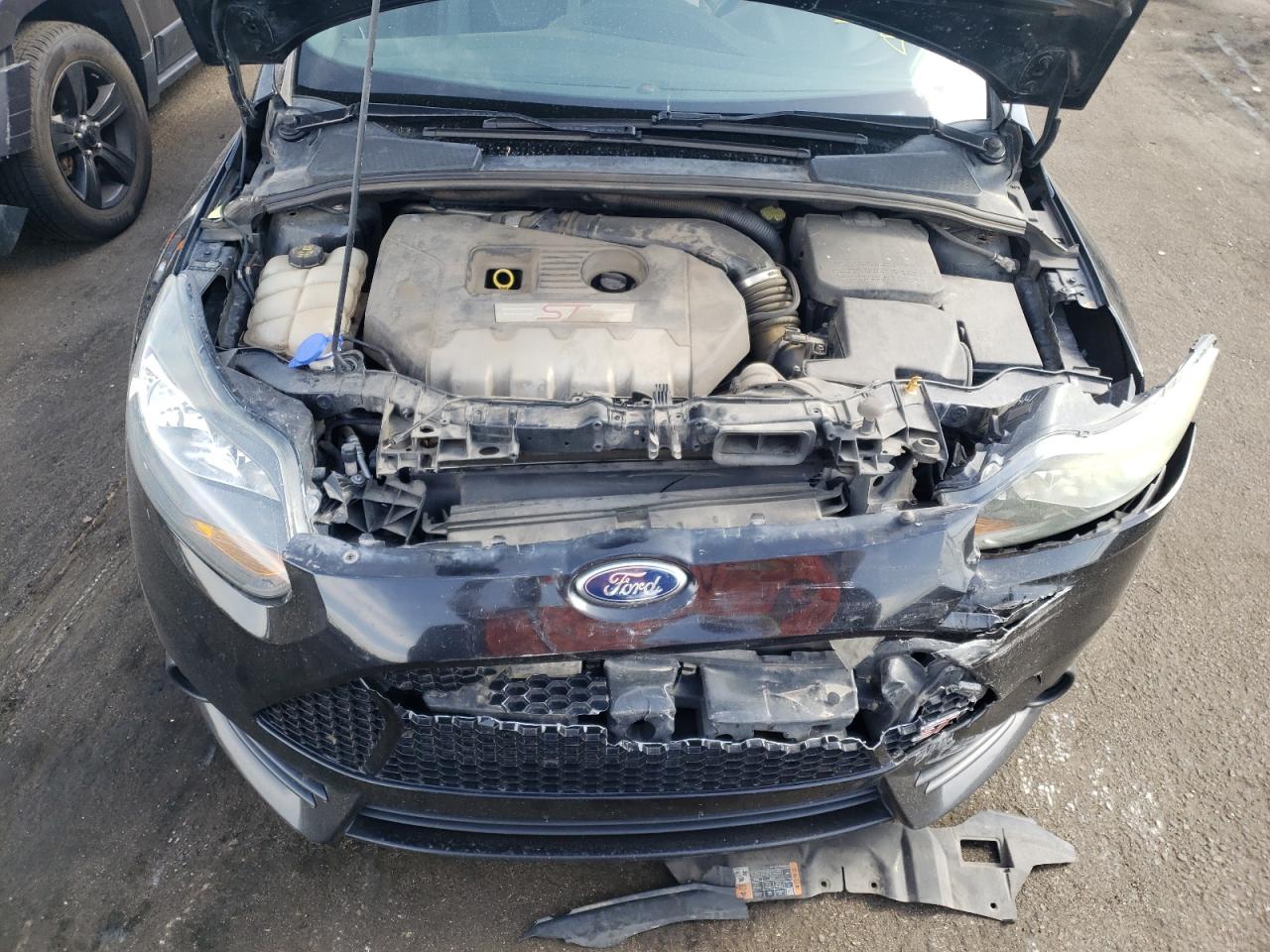 Photo 7 from auction – 2014 FORD FOCUS ST with VIN 1FADP3L93EL398390