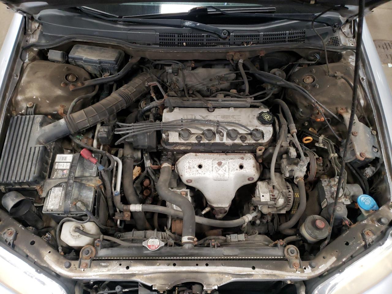 Photo 7 from auction – 2002 HONDA ACCORD with VIN 1HGCG566X2A020580