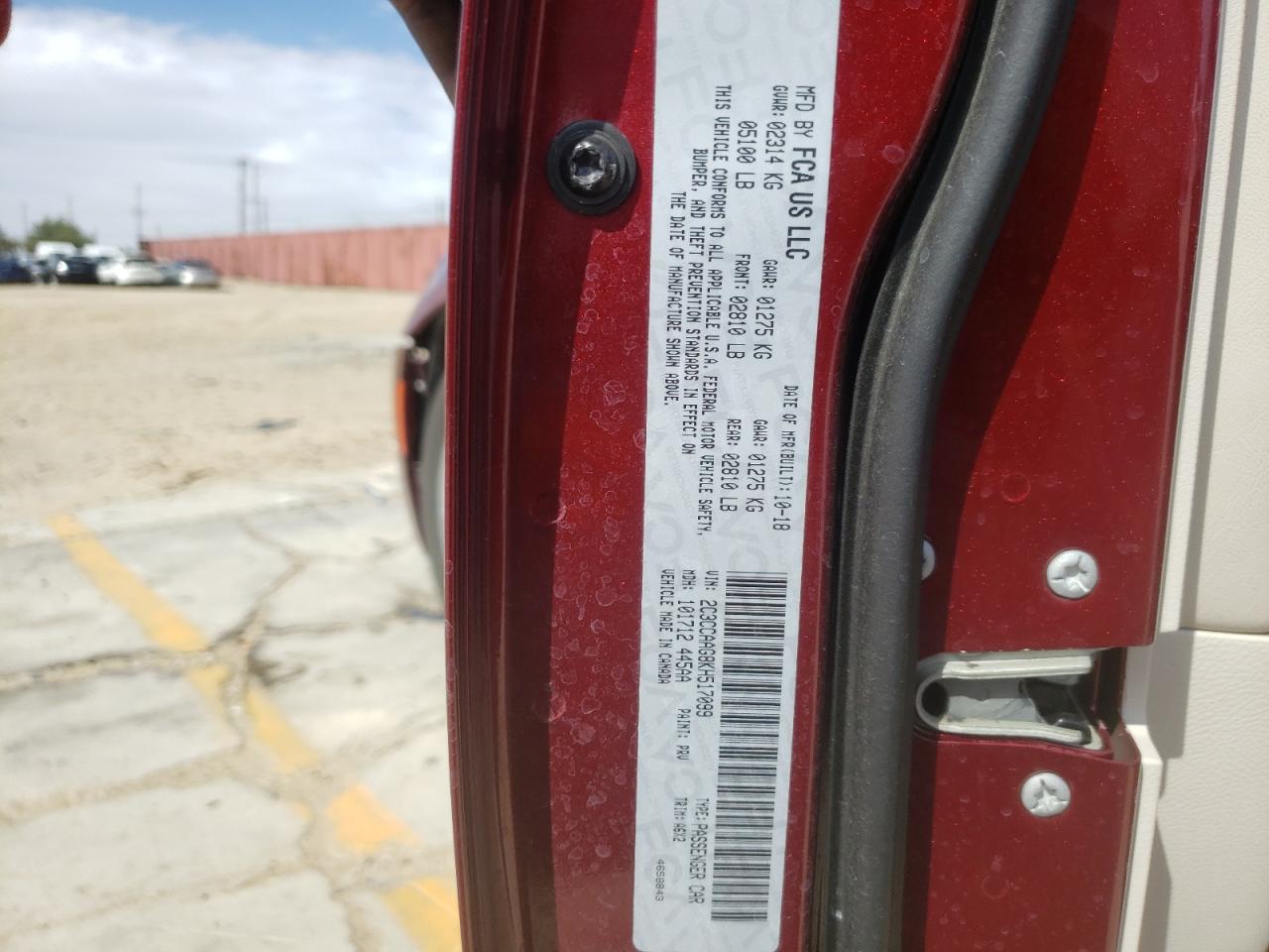 Photo 10 from auction – 2019 CHRYSLER 300 TOURIN with VIN 2C3CCAAG8KH517099