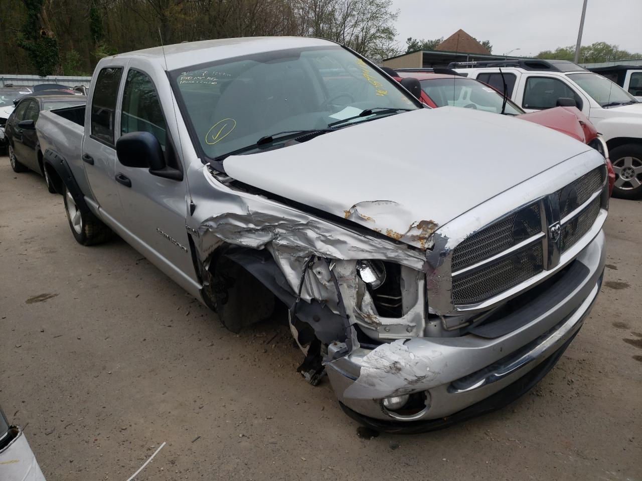 DODGE RAM 1500 S 2007 with VIN 1D7HU182X7S211133 - Photo from auction
