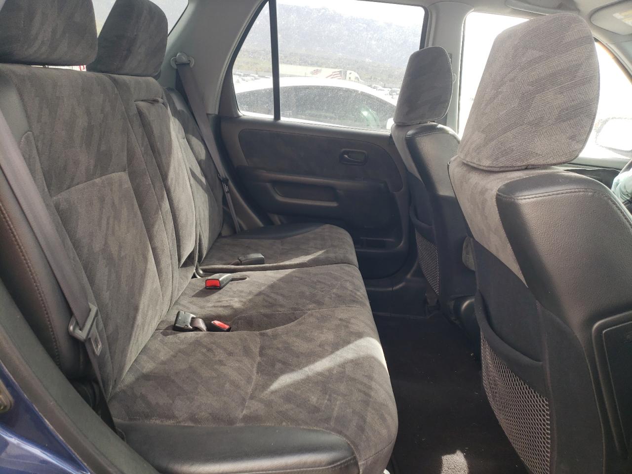 Photo 6 from auction – 2004 HONDA CR-V EX with VIN JHLRD78894C050322