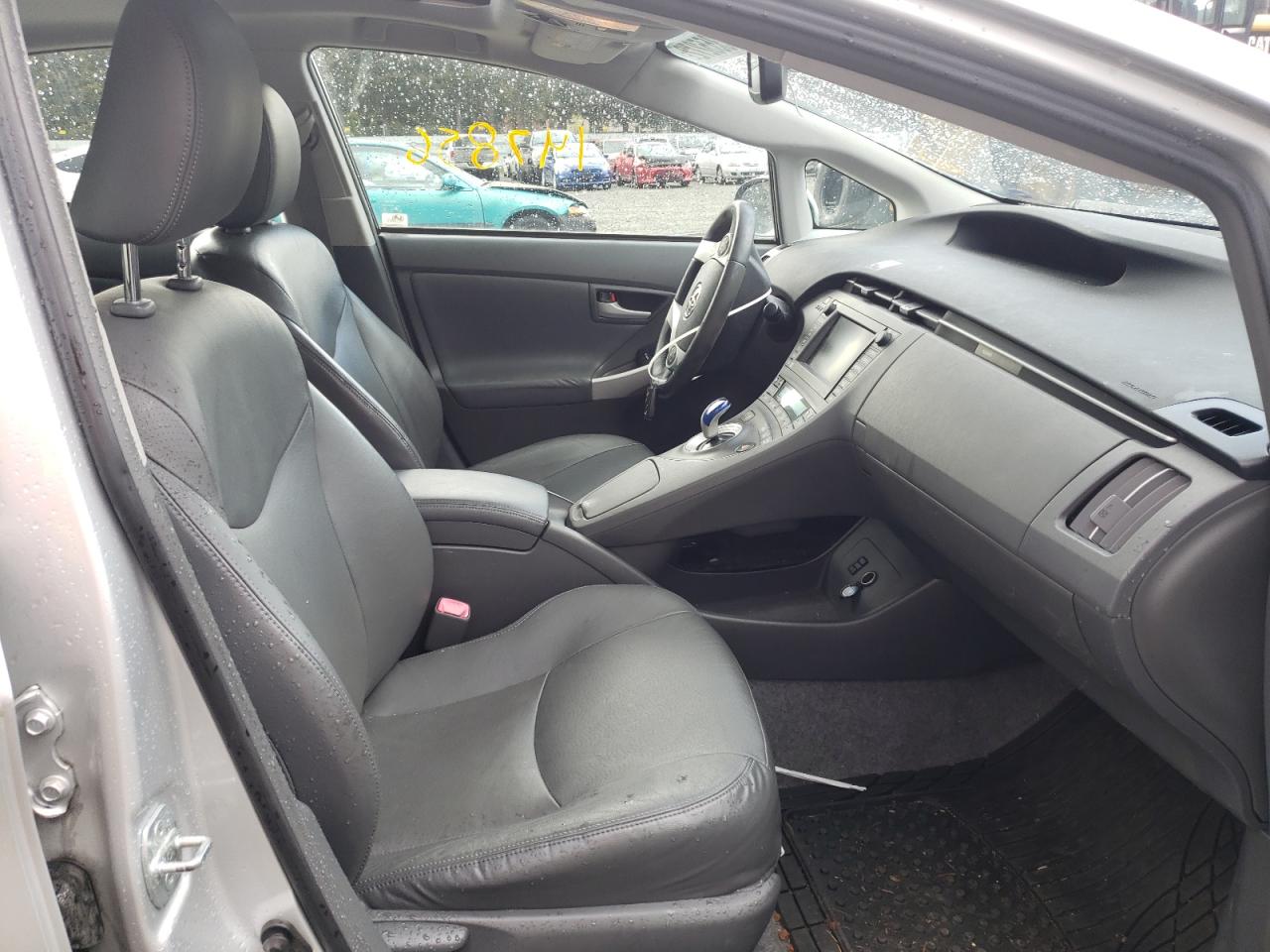 Photo 5 from auction – 2010 TOYOTA PRIUS with VIN JTDKN3DU8A0104407