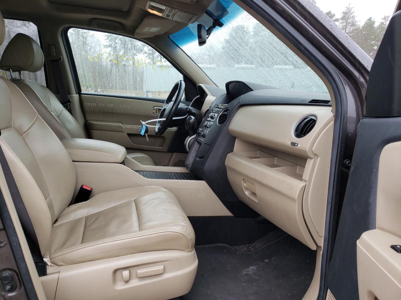Photo 5 from auction – 2012 HONDA PILOT EXL with VIN 5FNYF4H54CB056117
