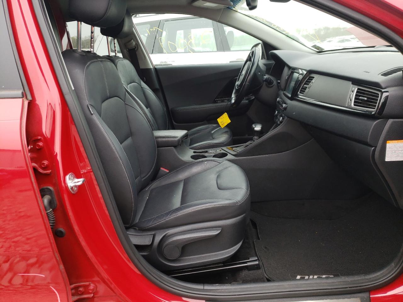 Photo 5 from auction – 2018 KIA NIRO TOURI with VIN KNDCE3LC1J5164755