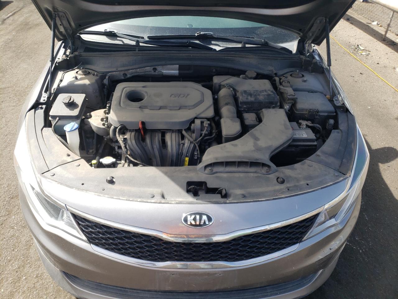 Photo 7 from auction – 2016 KIA OPTIMA LX with VIN 5XXGT4L31GG115945