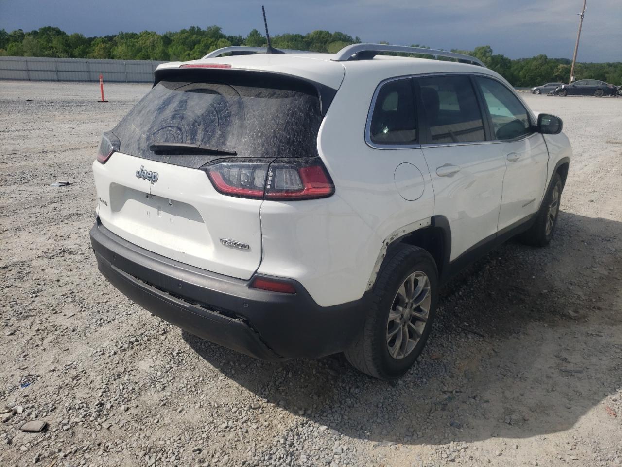 Photo 16 from auction – 2019 JEEP CHEROKEE L with VIN 1C4PJMLB9KD404507