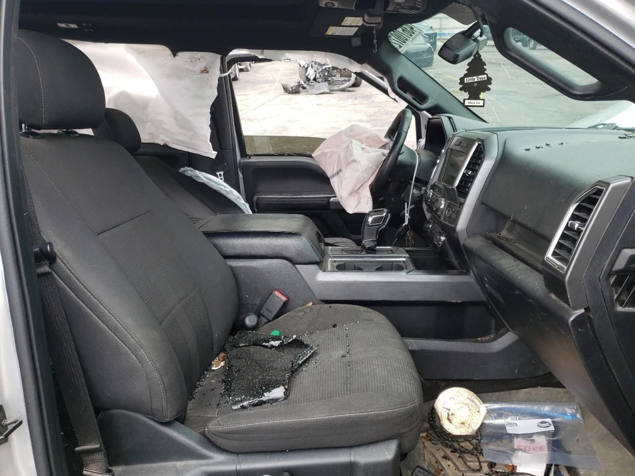 Photo 5 from auction – 2016 FORD F150 SUPER with VIN 1FTEW1EP5GFC82725