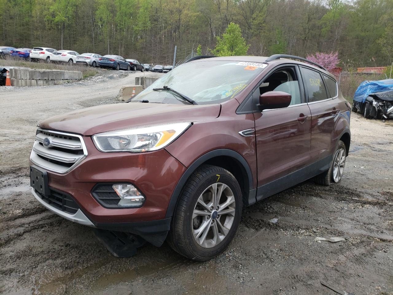 Photo 2 from auction – 2018 FORD ESCAPE SE with VIN 1FMCU0GD4JUA79835