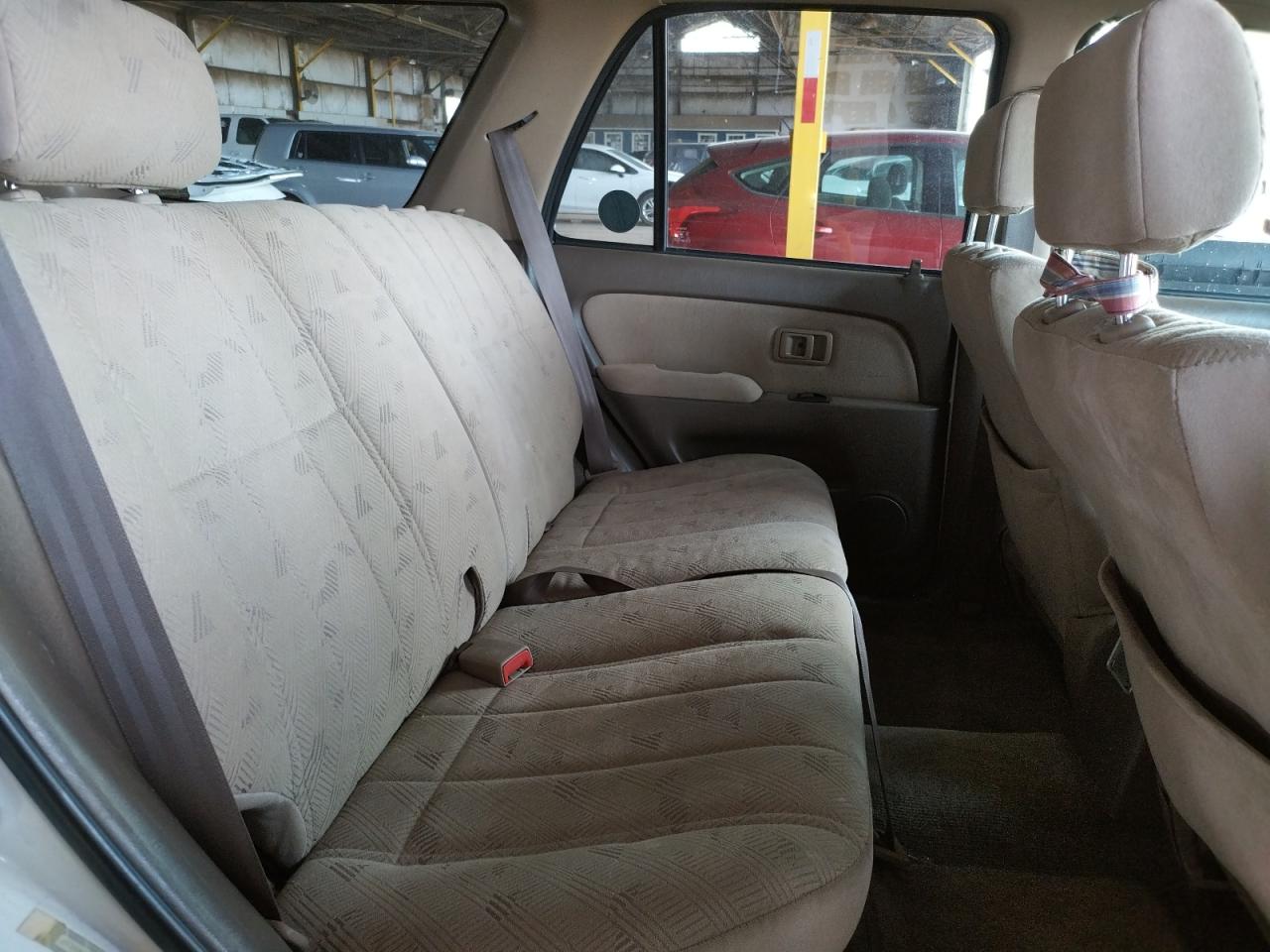 Photo 6 from auction – 2002 TOYOTA 4RUNNER SR with VIN JT3GN86R020257476