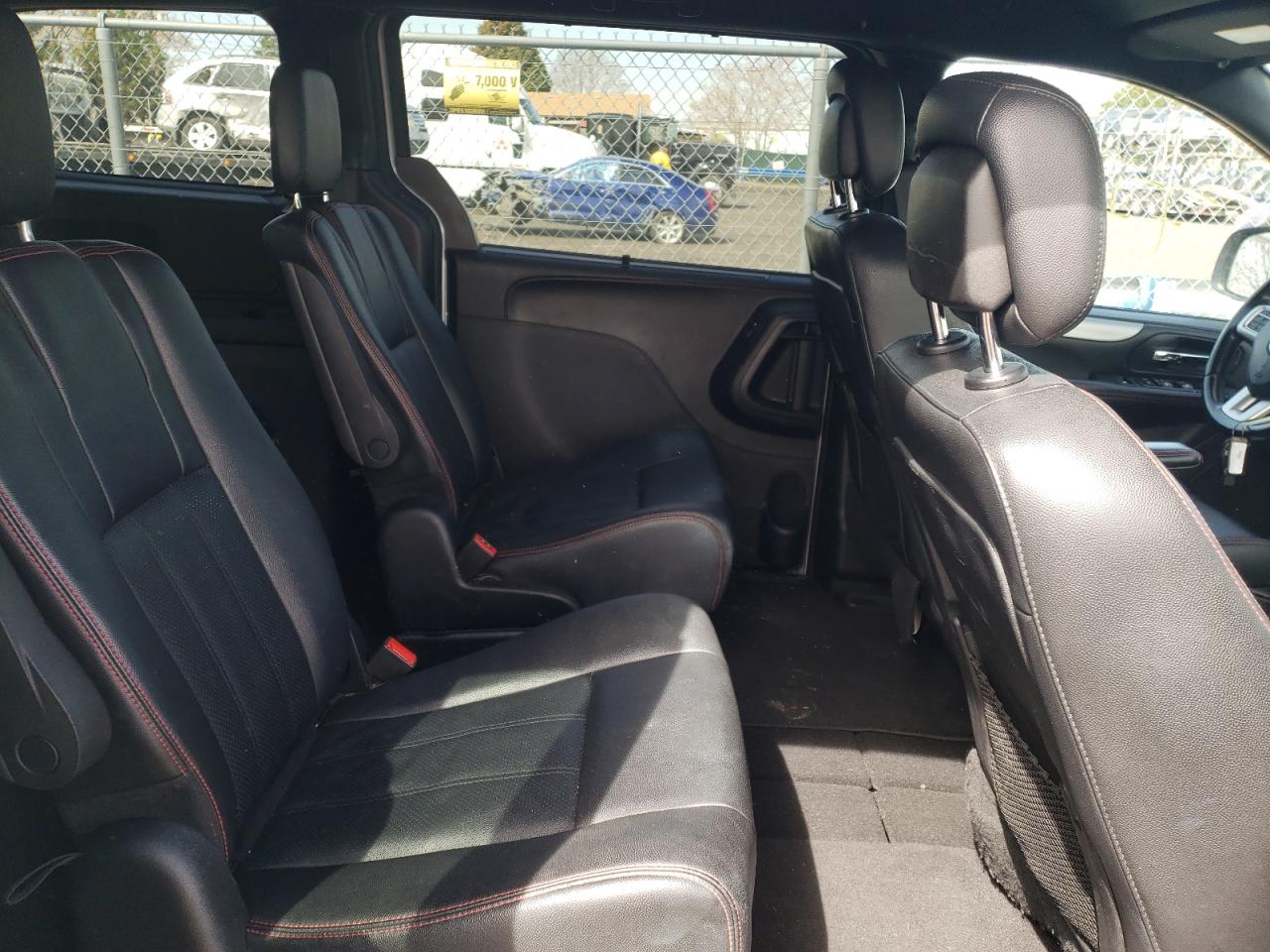 Photo 6 from auction – 2019 DODGE GRAND CARA with VIN 2C4RDGEG5KR768690