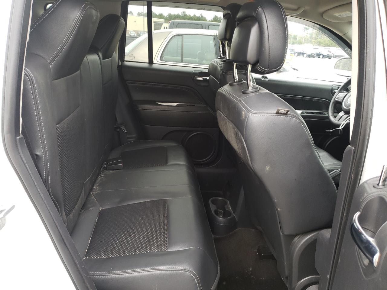Photo 6 from auction – 2014 JEEP COMPASS LA with VIN 1C4NJDEB0ED846486