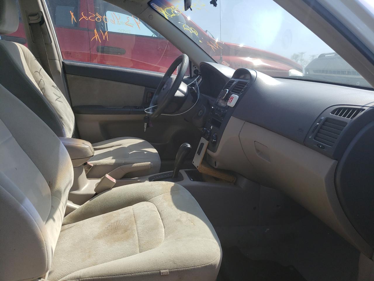 Photo 5 from auction – 2006 KIA SPECTRA LX with VIN KNAFE121865310610
