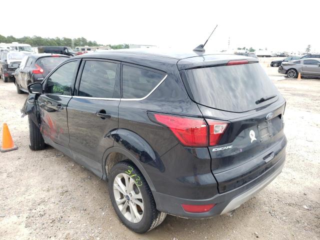 Photo 3 from auction – 2019 FORD ESCAPE SE with VIN 1FMCU0GD8KUB26267