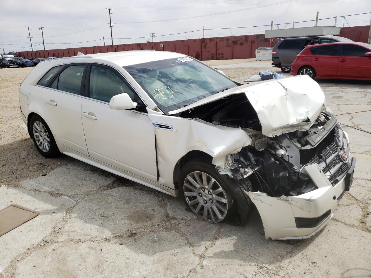 CADILLAC CTS LUXURY 2010 with VIN 1G6DE8EG8A0142124 - Photo from auction