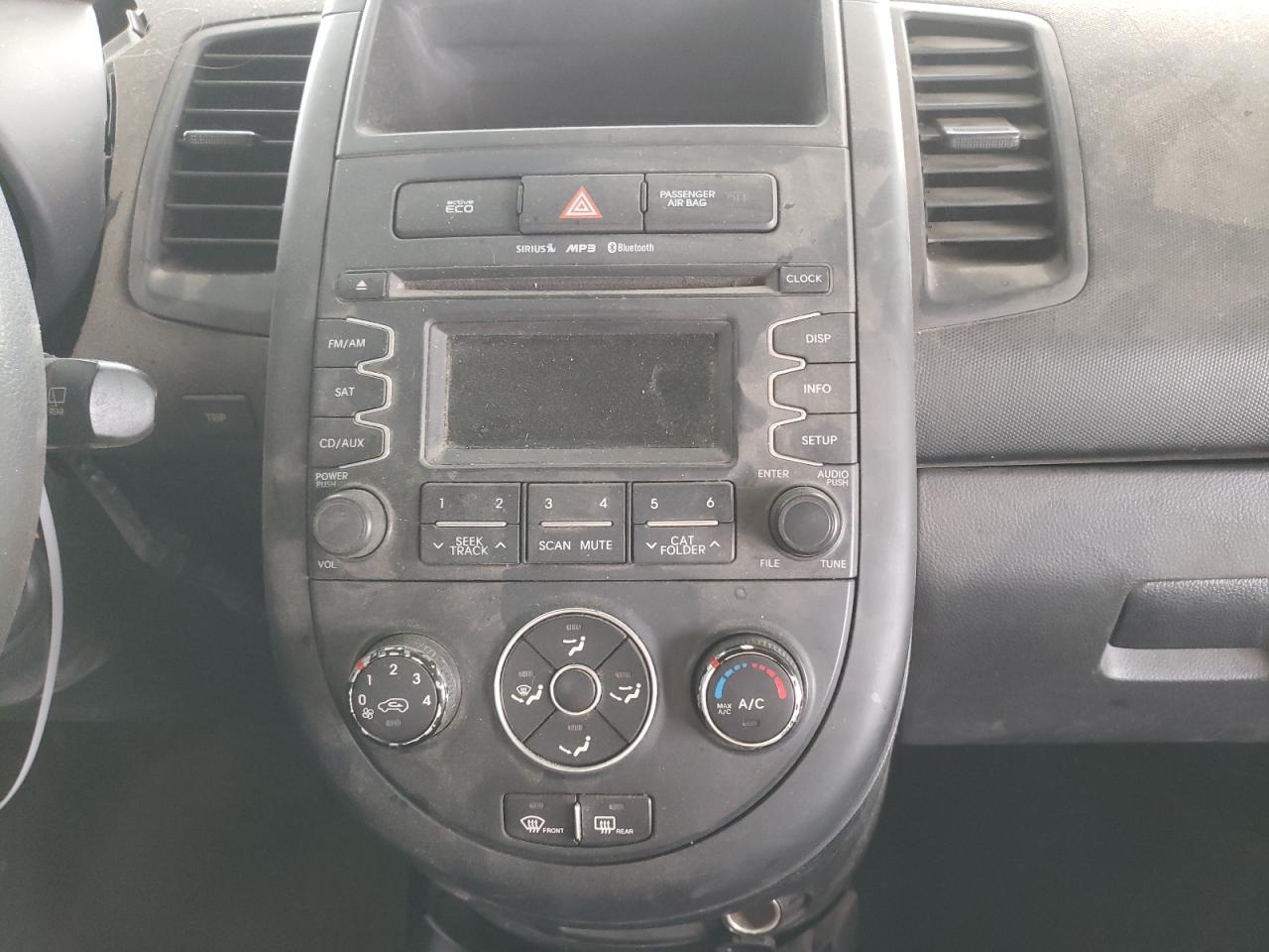 Photo 9 from auction – 2012 KIA SOUL with VIN KNDJT2A51C7462032