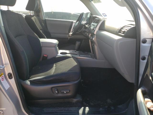Photo 5 from auction – 2012 TOYOTA 4RUNNER SR with VIN JTEZU5JR9C5039307