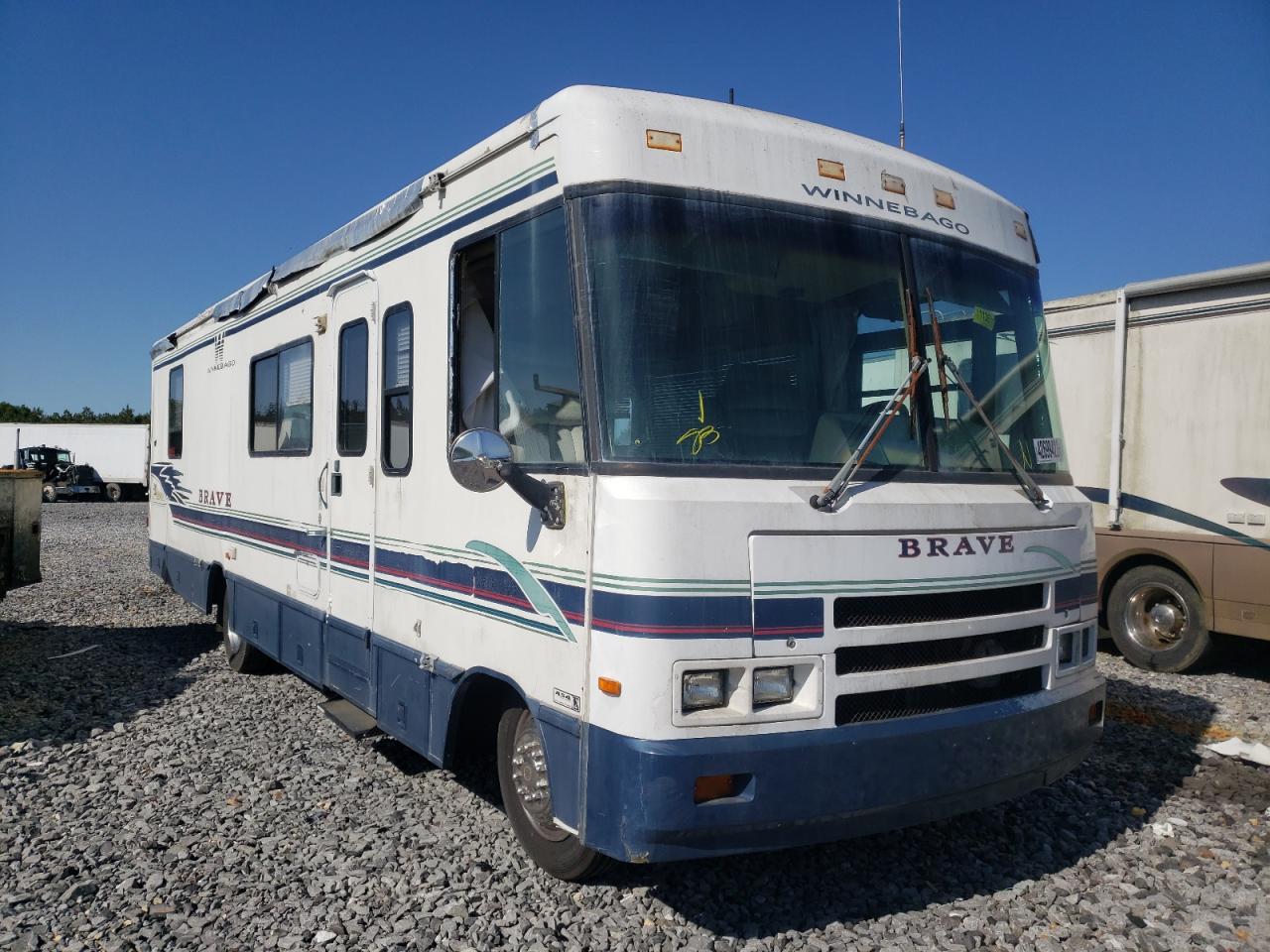 CHEVROLET P30 1997 with VIN 1GBKP37JXV3310042 - Photo from auction