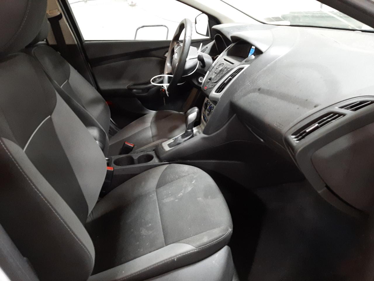 Photo 5 from auction – 2014 FORD FOCUS SE with VIN 1FADP3F2XEL170921