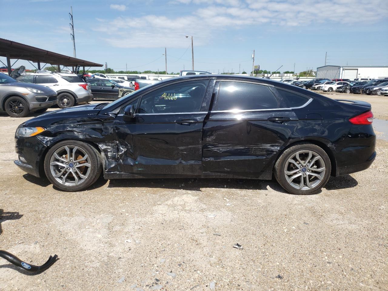 Photo 9 from auction – 2017 FORD FUSION SE with VIN 3FA6P0HD5HR312149