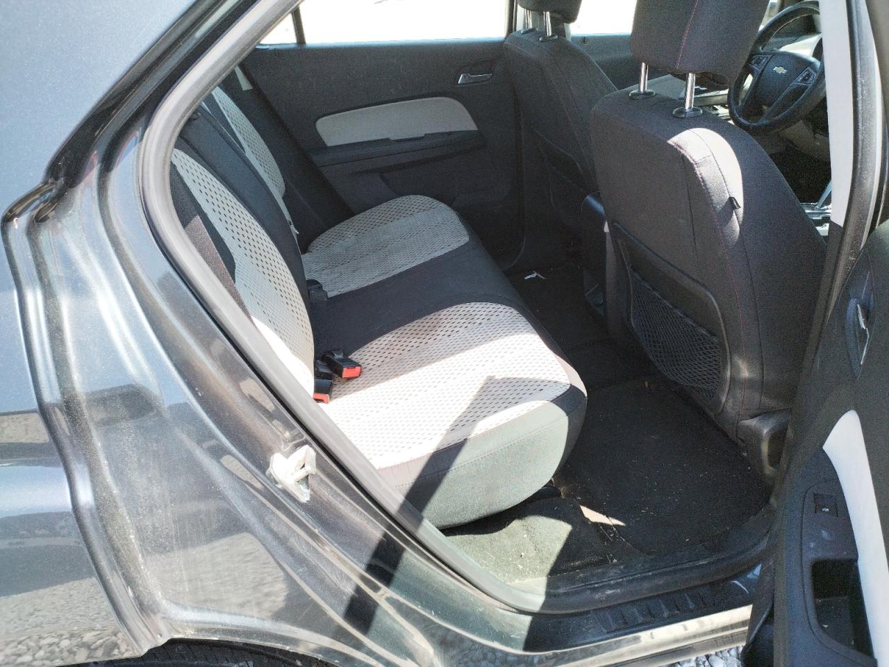 Photo 6 from auction – 2012 CHEVROLET EQUINOX LS with VIN 2GNALBEK8C1297004