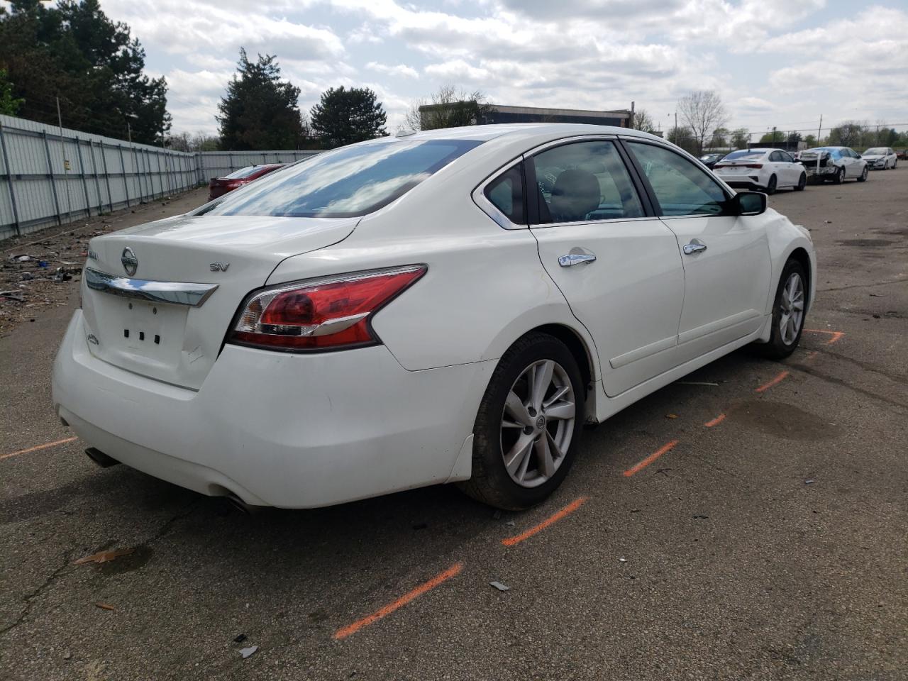 Photo 4 from auction – 2015 NISSAN ALTIMA 2.5 with VIN 1N4AL3AP1FC442968