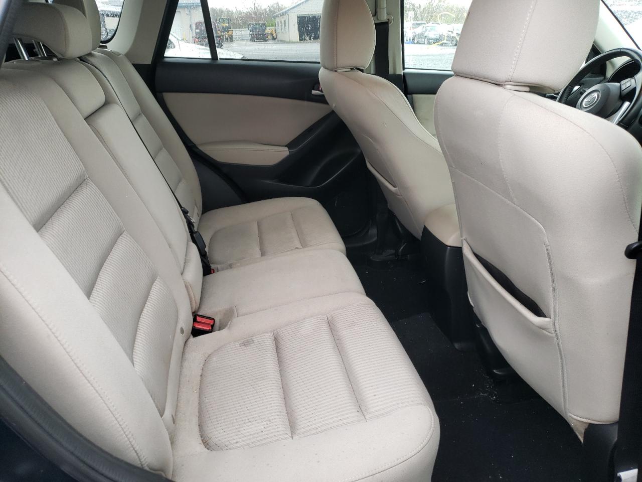 Photo 6 from auction – 2015 MAZDA CX-5 TOURI with VIN JM3KE4CY8F0460249