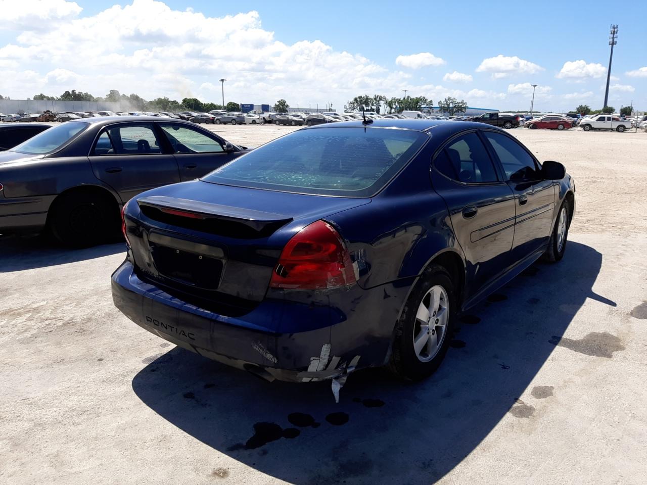 Photo 4 from auction – 2008 PONTIAC GRAND PRIX with VIN 2G2WP552581159341