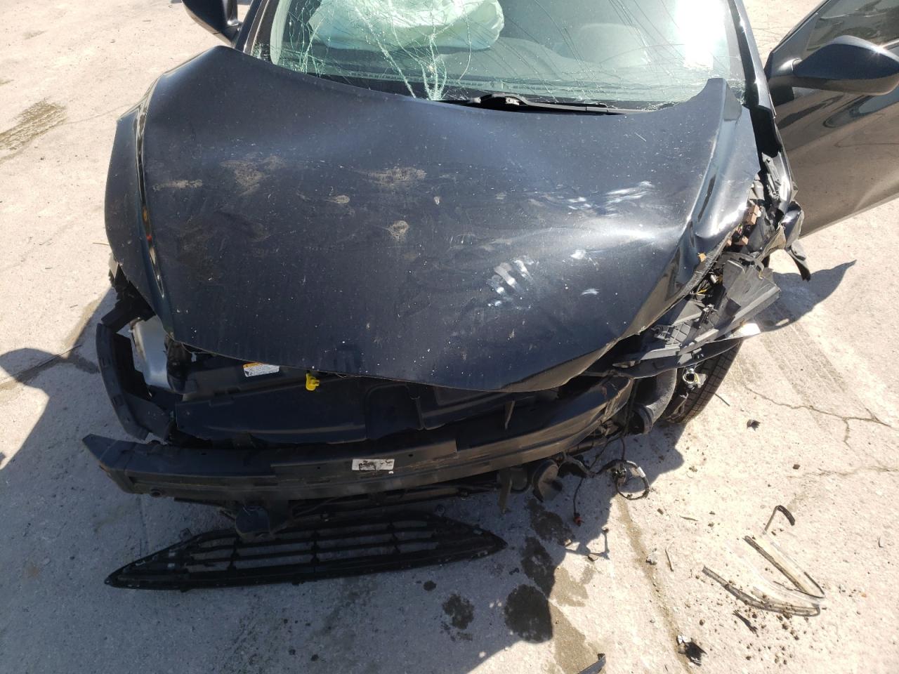 Photo 7 from auction – 2012 HYUNDAI ELANTRA GL with VIN KMHDH4AE5CU216415