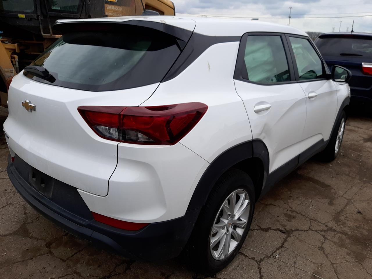 Photo 4 from auction – 2021 CHEVROLET TRAILBLAZE with VIN KL79MMS2XMB124107