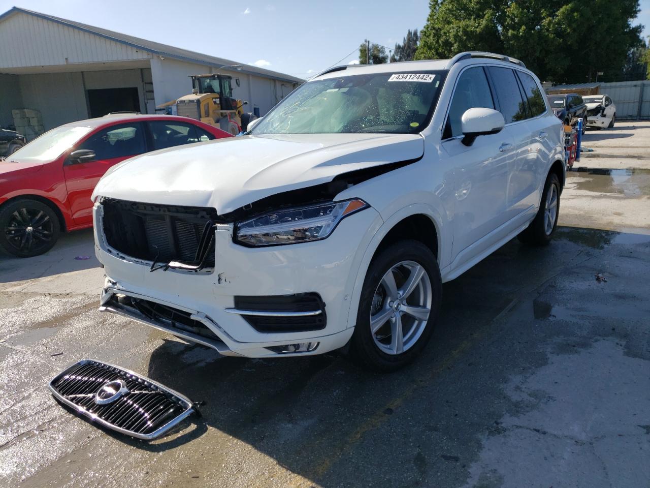 Photo 2 from auction – 2018 VOLVO XC90 T5 with VIN YV4102CKXJ1338706