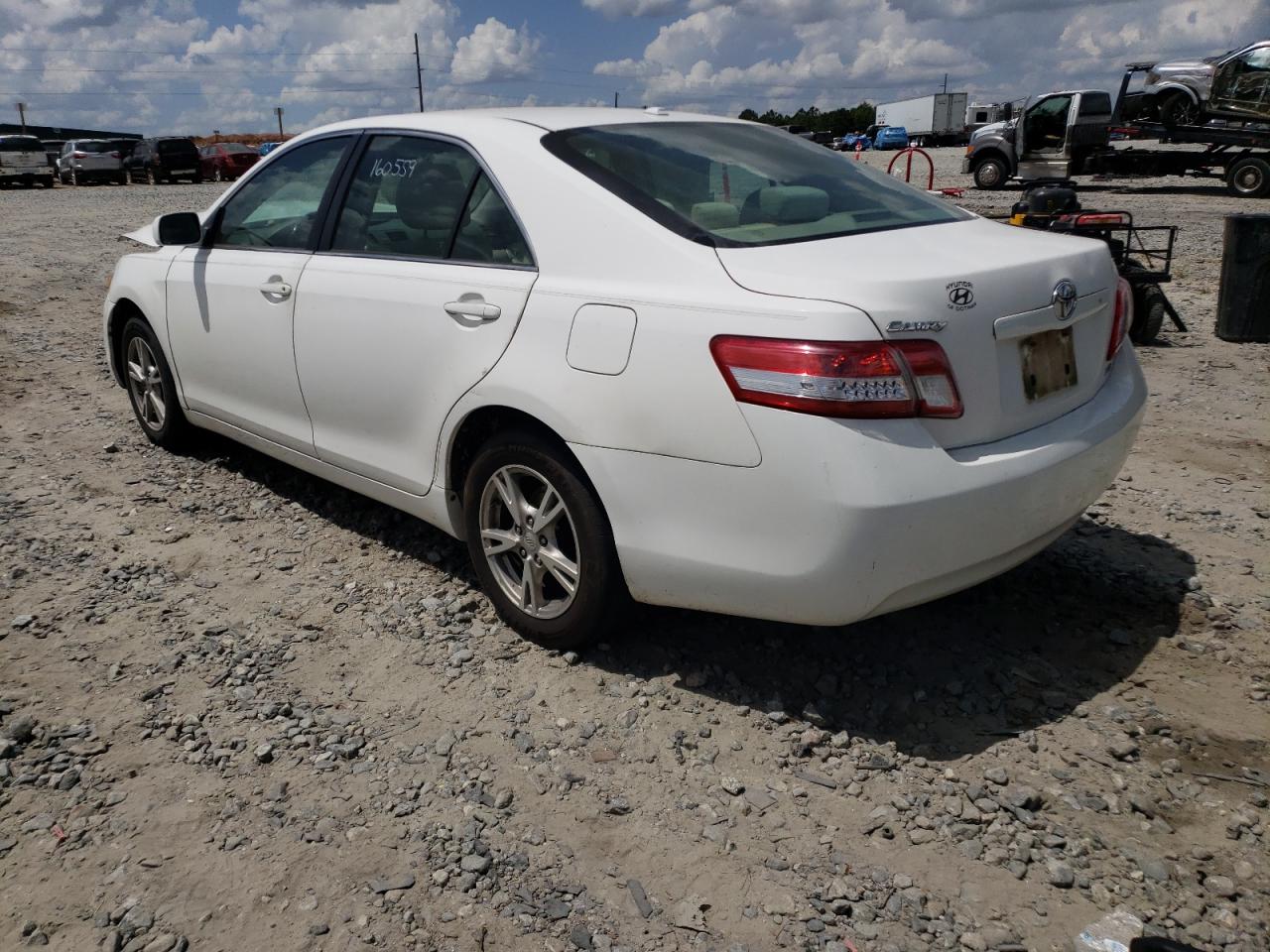 Photo 3 from auction – 2011 TOYOTA CAMRY BASE with VIN 4T1BF3EK0BU678287