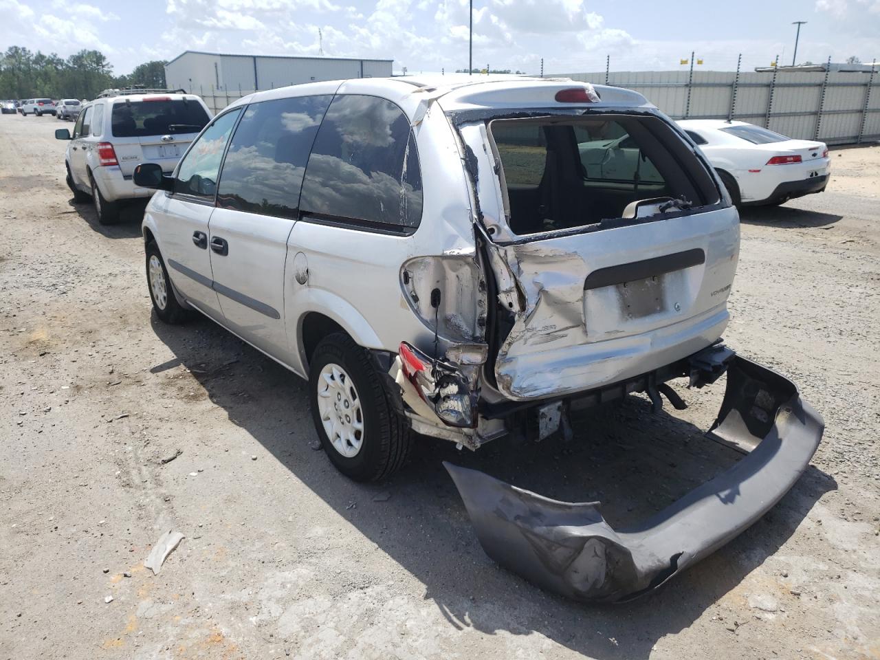 Photo 3 from auction – 2002 CHRYSLER VOYAGER with VIN 1C4GJ25372B731624