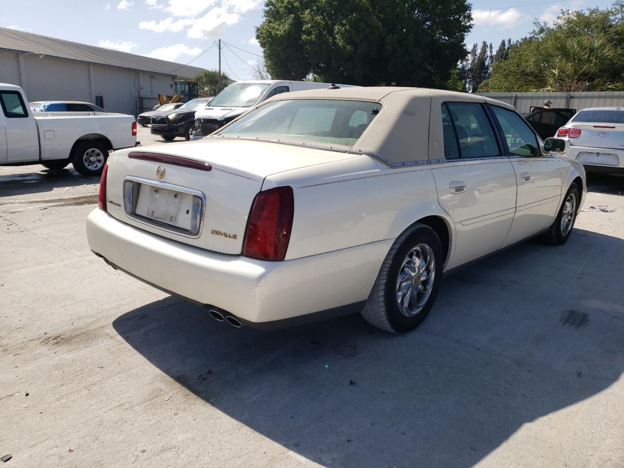 Photo 4 from auction – 2003 CADILLAC DEVILLE with VIN 1G6KD54Y63U147062
