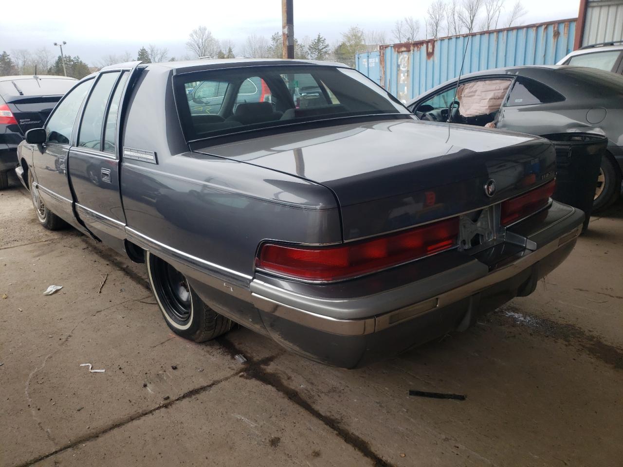 Photo 3 from auction – 1993 BUICK ROADMASTER with VIN 1G4BN5375PR408124