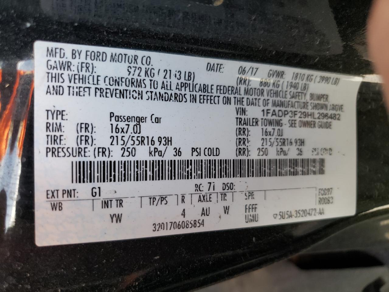 Photo 10 from auction – 2017 FORD FOCUS SE with VIN 1FADP3F29HL296482