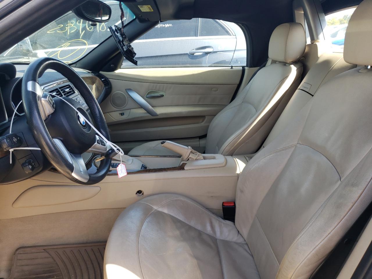 Photo 5 from auction – 2008 BMW Z4 3.0 with VIN 4USBU33598LW76280