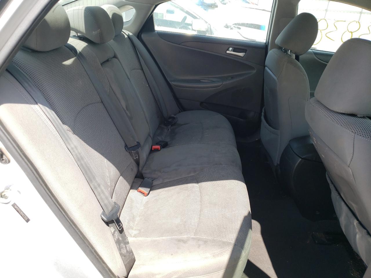 Photo 6 from auction – 2013 HYUNDAI SONATA GLS with VIN 5NPEB4AC8DH622838