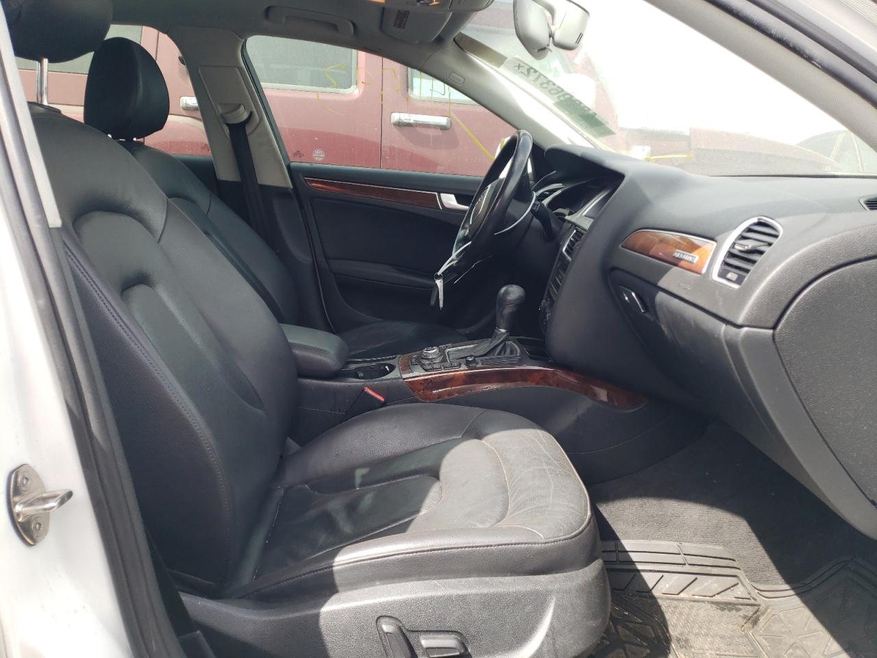 Photo 5 from auction – 2010 AUDI A4 PREMIUM with VIN WAUFFAFL5AN054010