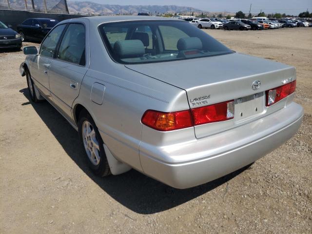 Photo 3 from auction – 2001 TOYOTA CAMRY CE with VIN JT2BG22K010555331
