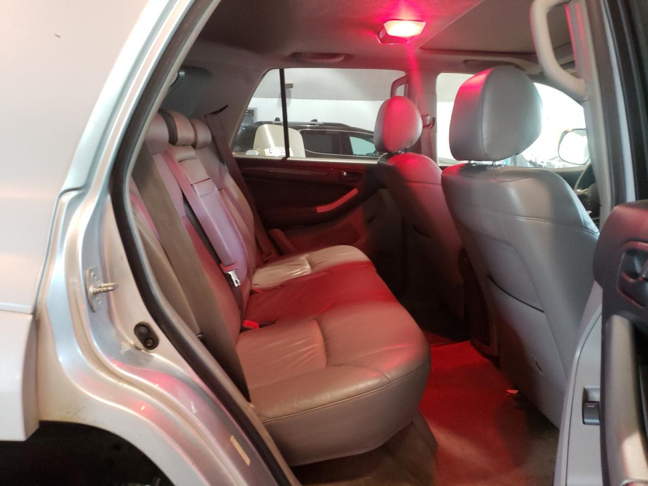Photo 6 from auction – 2003 TOYOTA 4RUNNER LI with VIN JTEBT17R638006459