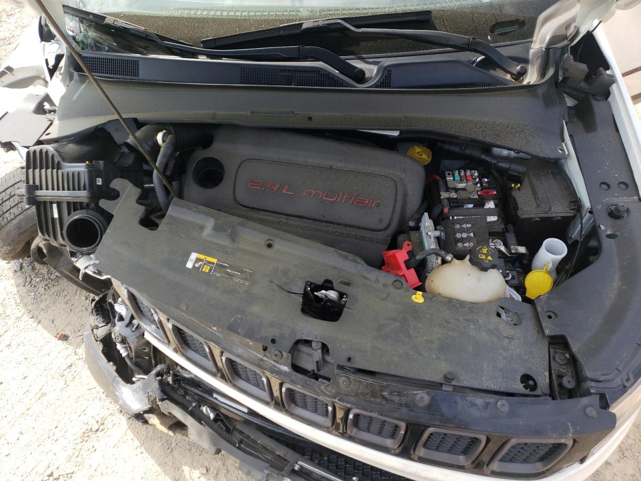 Photo 7 from auction – 2020 JEEP COMPASS TR with VIN 3C4NJDDB8LT163668