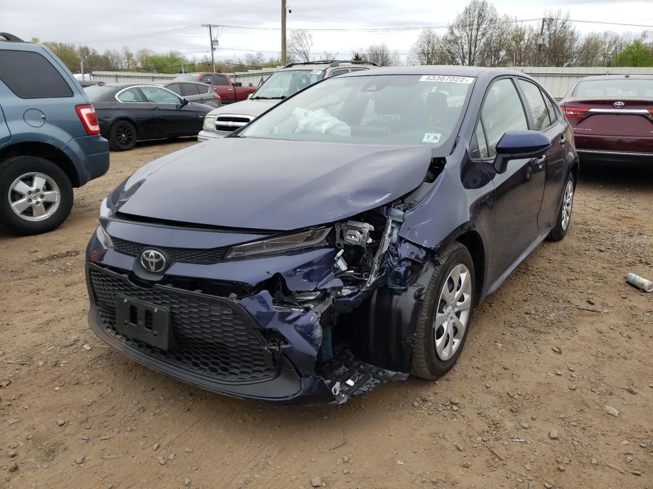 Photo 2 from auction – 2021 TOYOTA COROLLA LE with VIN JTDEPMAE2MJ174137