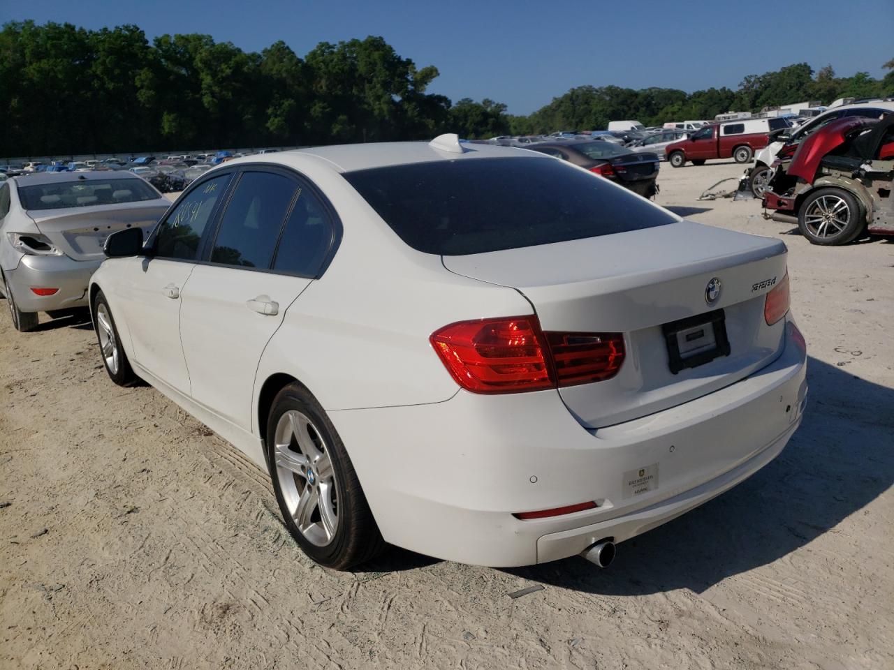 Photo 3 from auction – 2014 BMW 328 D with VIN WBA3D3C51EF099343