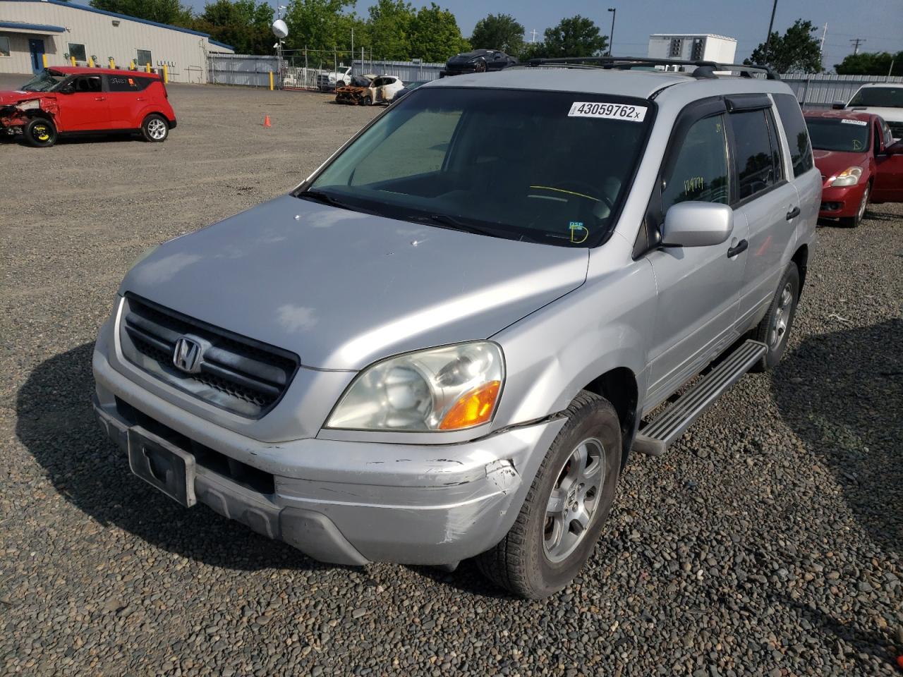 Photo 2 from auction – 2003 HONDA PILOT EXL with VIN 2HKYF18613H534860
