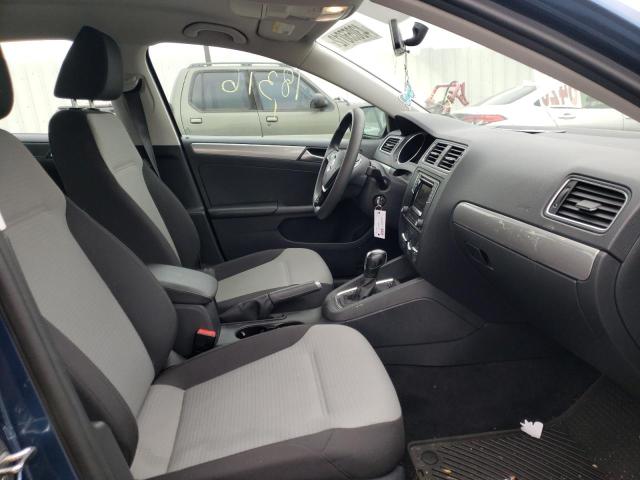 Photo 5 from auction – 2017 VOLKSWAGEN JETTA S with VIN 3VW2B7AJ1HM342789