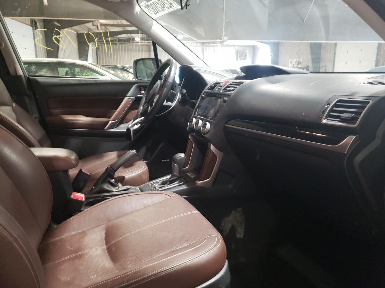 Photo 5 from auction – 2017 SUBARU FORESTER 2 with VIN JF2SJATC2HH537565