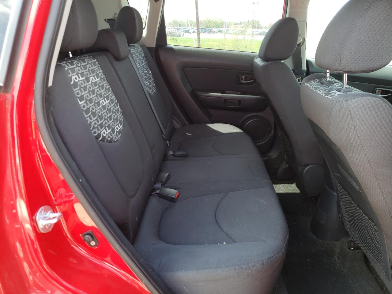 Photo 6 from auction – 2011 KIA SOUL + with VIN KNDJT2A25B7295193