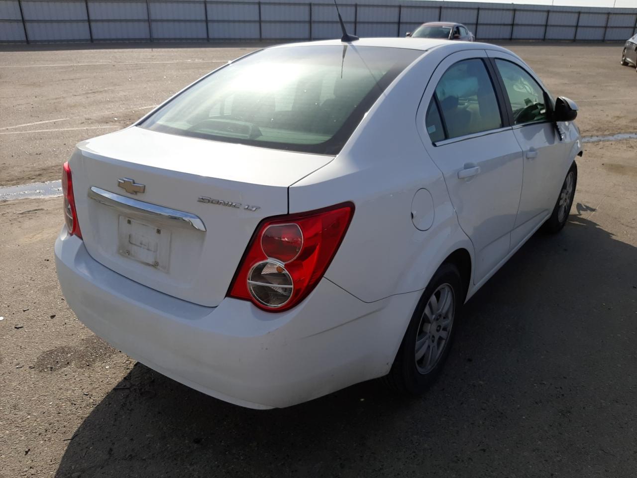 Photo 4 from auction – 2014 CHEVROLET SONIC LT with VIN 1G1JC5SGXE4105480